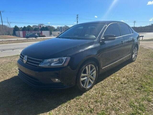 2017 Volkswagen Jetta in Commerce, GA 30529 - 2299919 2