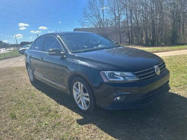 2017 Volkswagen Jetta in Commerce, GA 30529 - 2299919 22