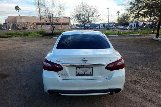 2018 Nissan Altima in tucson, AZ 85719 - 2301415 22