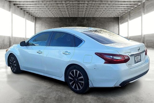 2018 Nissan Altima in tucson, AZ 85719 - 2301415 2