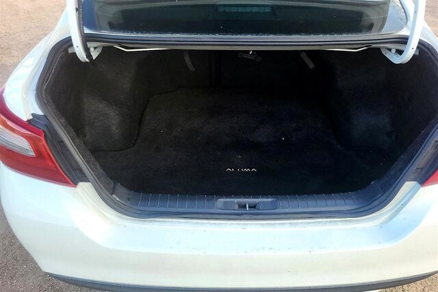 2018 Nissan Altima in tucson, AZ 85719 - 2301415 12