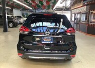 2018 Nissan Rogue in Chicago, IL 60659 - 2301418 4
