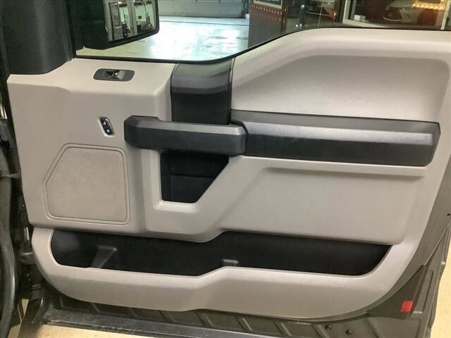 2019 Ford F150 in Chicago, IL 60659 - 2301760 21