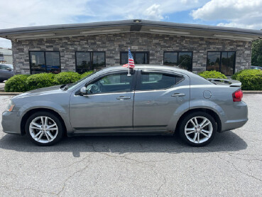 2013 Dodge Avenger in North Little Rock, AR 72117-1620