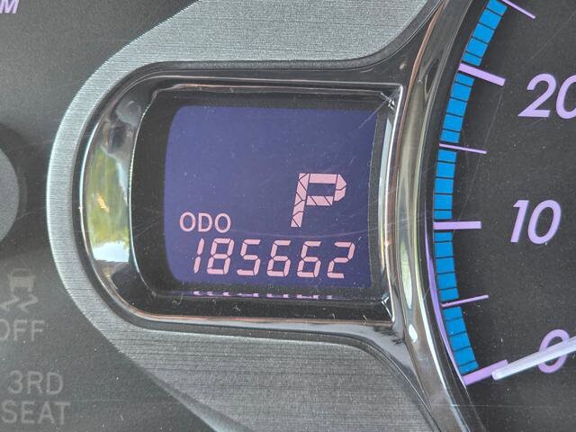 2013 Toyota Sienna in Blauvelt, NY 10913 - 2301847 15