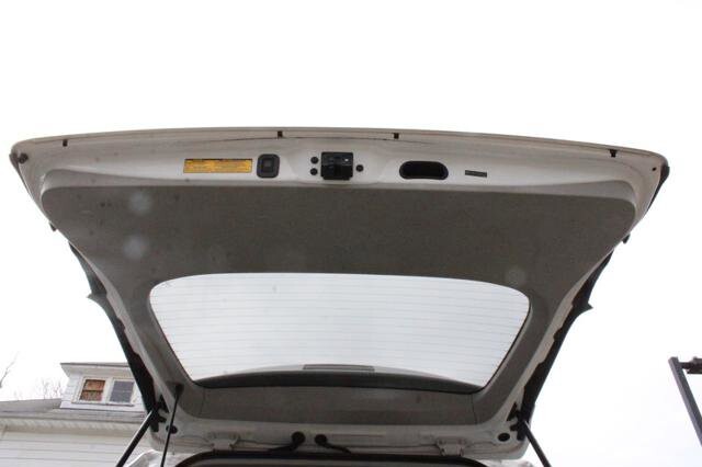 2013 Toyota Sienna in Blauvelt, NY 10913 - 2301847 112