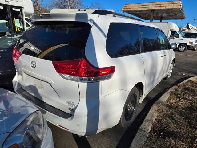 2013 Toyota Sienna in Blauvelt, NY 10913 - 2301847 55