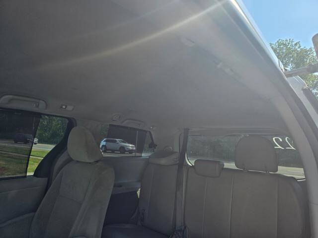 2013 Toyota Sienna in Blauvelt, NY 10913 - 2301847 41