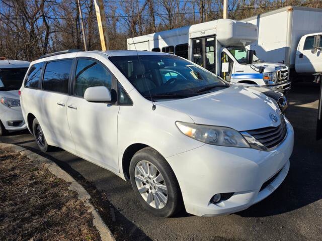 2013 Toyota Sienna in Blauvelt, NY 10913 - 2301847 51