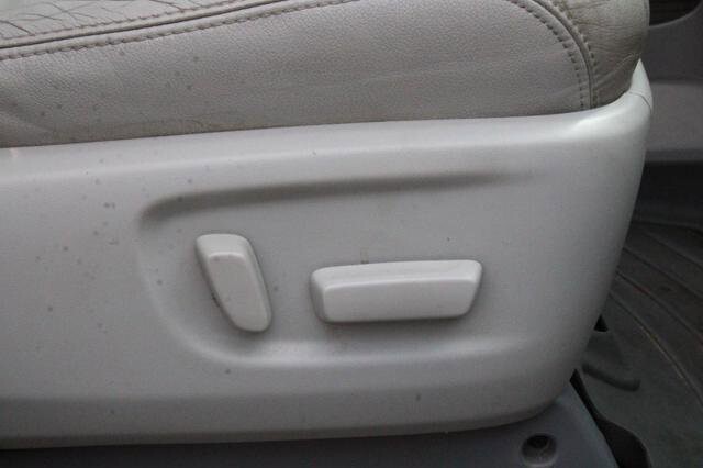 2013 Toyota Sienna in Blauvelt, NY 10913 - 2301847 91