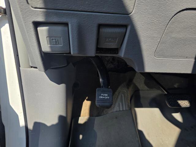 2013 Toyota Sienna in Blauvelt, NY 10913 - 2301847 32