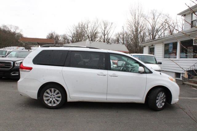 2013 Toyota Sienna in Blauvelt, NY 10913 - 2301847 68