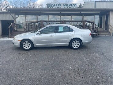 2009 Ford Fusion in Morgantown, KY 42261