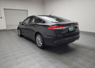 2017 Ford Fusion in Downey, CA 90241 - 2302074 5
