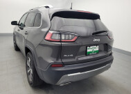 2019 Jeep Cherokee in Independence, MO 64055 - 2302463 6