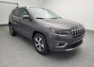 2019 Jeep Cherokee in Independence, MO 64055 - 2302463 13
