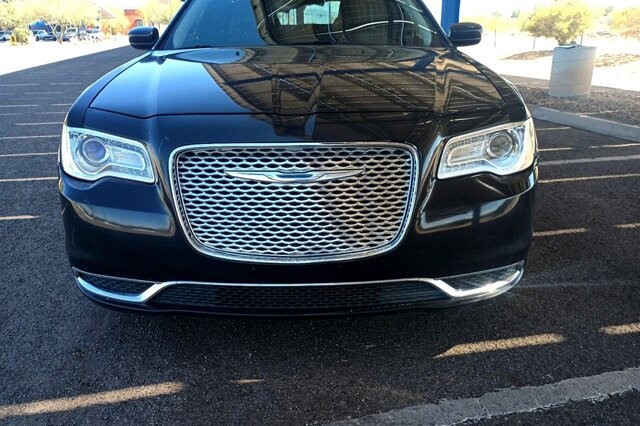 2015 Chrysler 300 in tucson, AZ 85719 - 2302895 18