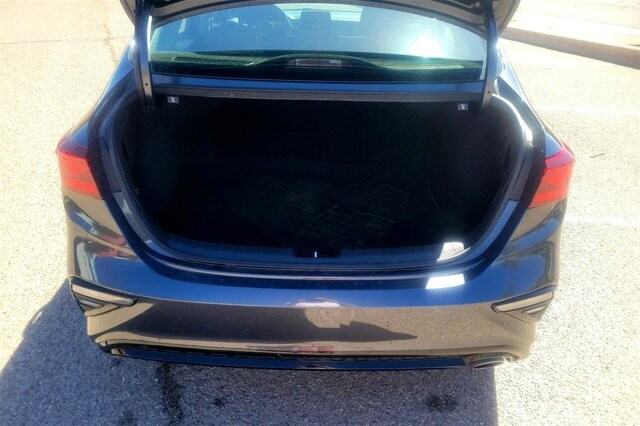 2021 Kia Forte in tucson, AZ 85719 - 2303332 12