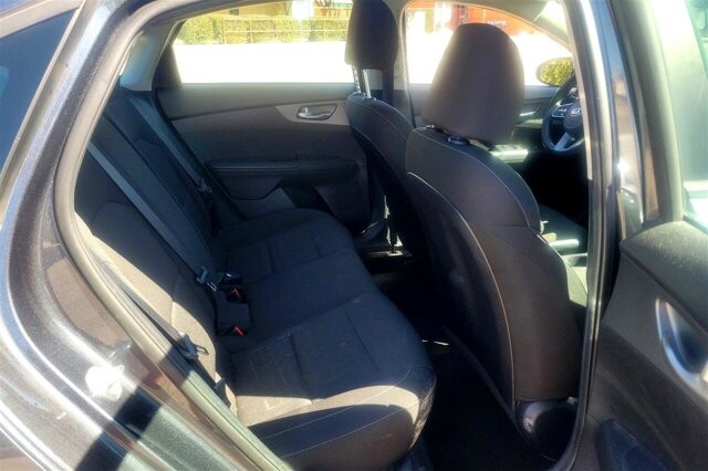 2021 Kia Forte in tucson, AZ 85719 - 2303332 10