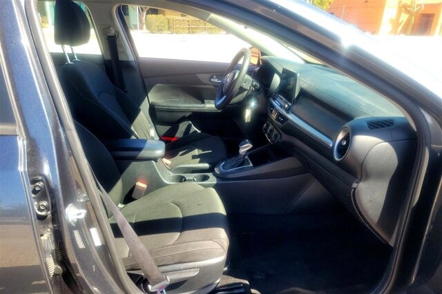 2021 Kia Forte in tucson, AZ 85719 - 2303332 9