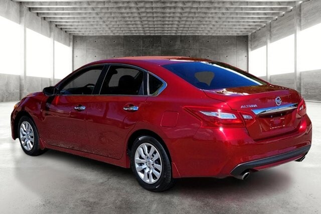 2018 Nissan Altima in tucson, AZ 85719 - 2303517