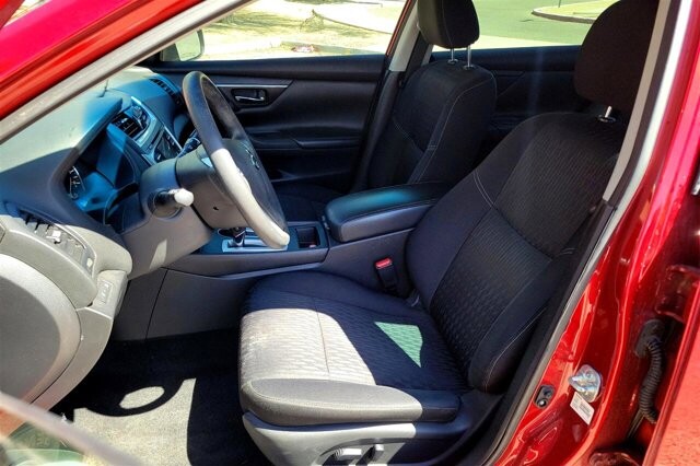 2018 Nissan Altima in tucson, AZ 85719 - 2303517 8