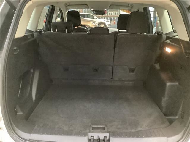 2019 Ford Escape in Chicago, IL 60659 - 2303969 18