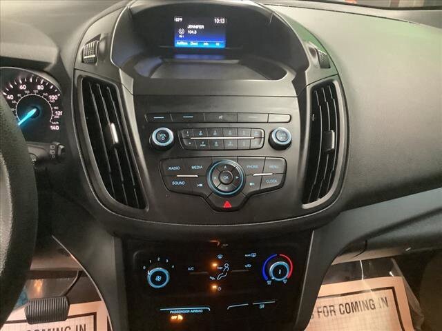 2019 Ford Escape in Chicago, IL 60659 - 2303969 15