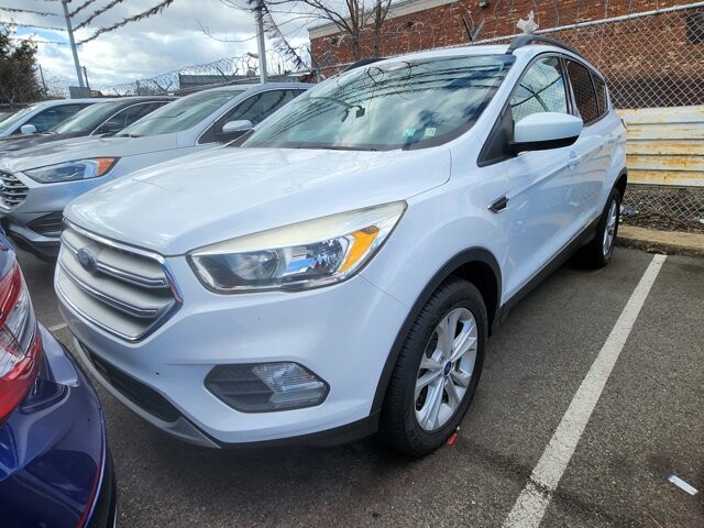 2018 Ford Escape in Cinnaminson, NJ 08077 - 2303979 18