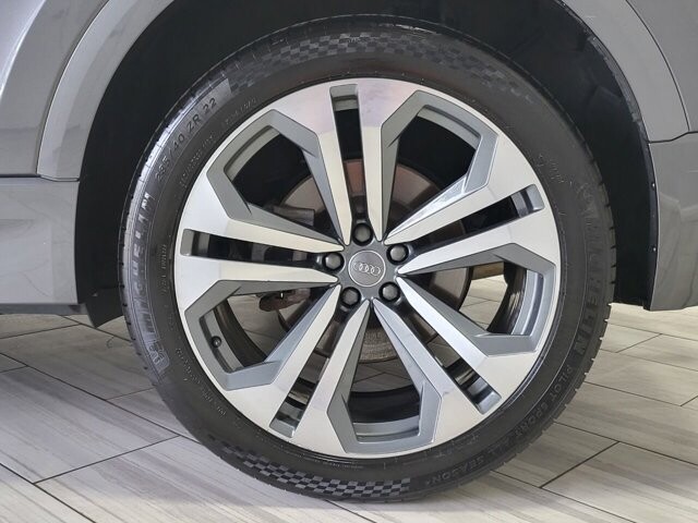 2019 Audi Q8 in Cinnaminson, NJ 08077 - 2304079 8