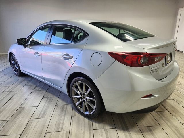 2018 Mazda MAZDA3 in Cinnaminson, NJ 08077 - 2304085 3