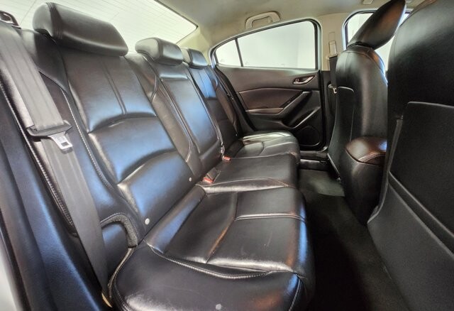 2018 Mazda MAZDA3 in Cinnaminson, NJ 08077 - 2304085 19