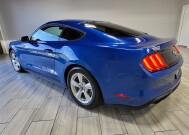2018 Ford Mustang in Cinnaminson, NJ 08077 - 2304092 5