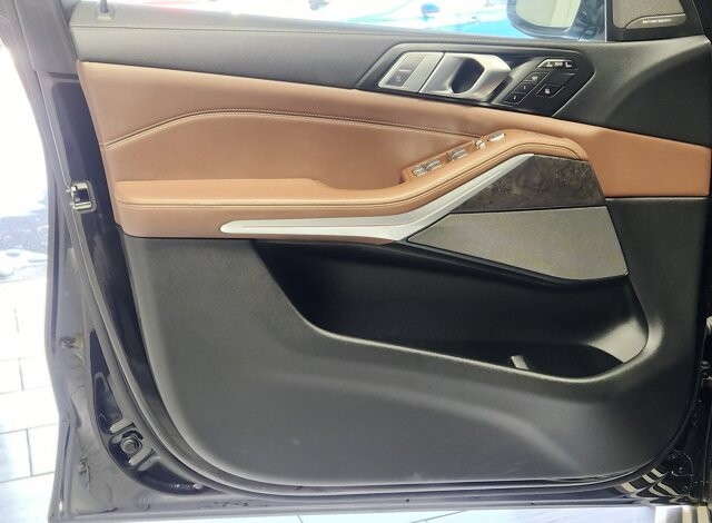 2020 BMW X7 in Cinnaminson, NJ 08077 - 2304341 10