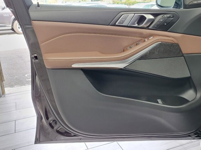 2020 BMW X7 in Cinnaminson, NJ 08077 - 2304341 36