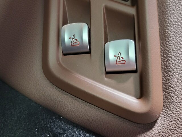 2020 BMW X7 in Cinnaminson, NJ 08077 - 2304341 43