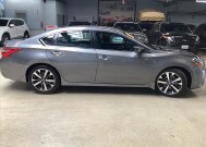 2016 Nissan Altima in Chicago, IL 60659 - 2304705 6