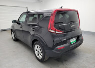 2022 Kia Soul in Maple Heights, OH 44137 - 2304996 5