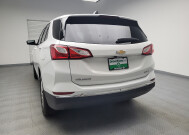 2018 Chevrolet Equinox in Taylor, MI 48180 - 2305209 6