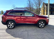 2019 Jeep Cherokee in Atkins, VA 24311 - 2305901 1