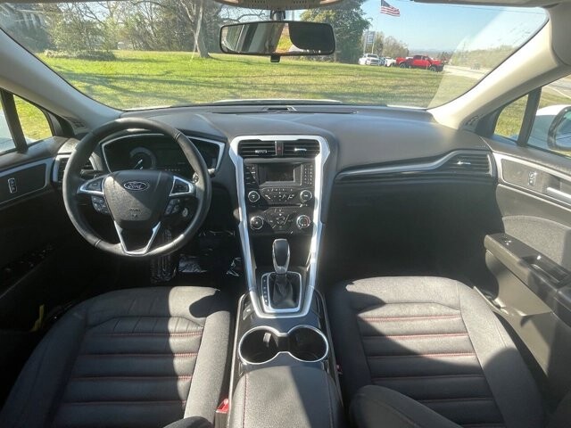 2016 Ford Fusion in Commerce, GA 30529 - 2306418 26