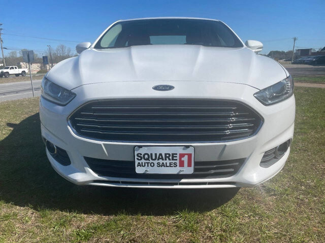 2016 Ford Fusion in Commerce, GA 30529 - 2306418 3