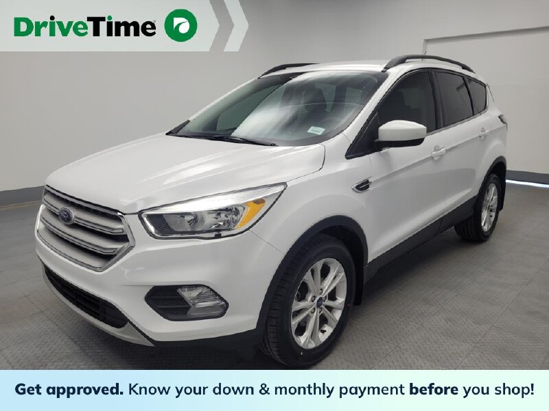 2018 Ford Escape in Louisville, KY 40258 - 2307826