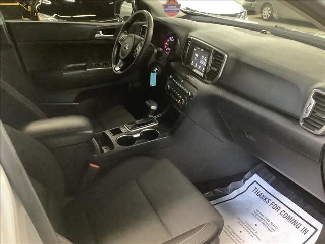 2018 Kia Sportage in Chicago, IL 60659 - 2308047 22