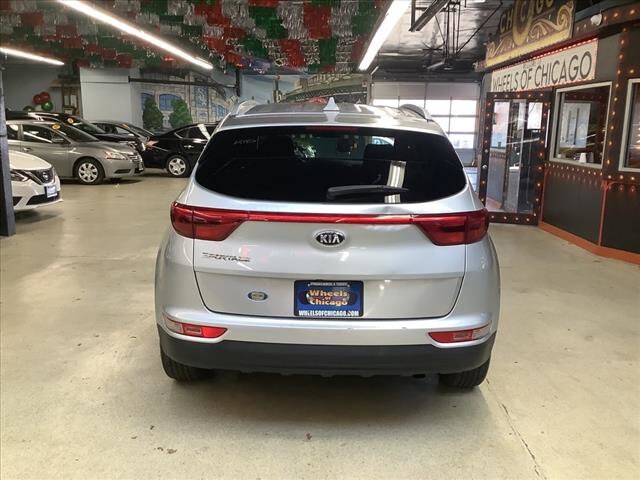 2018 Kia Sportage in Chicago, IL 60659 - 2308047 4