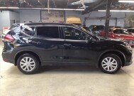 2018 Nissan Rogue in Chicago, IL 60659 - 2308049 6