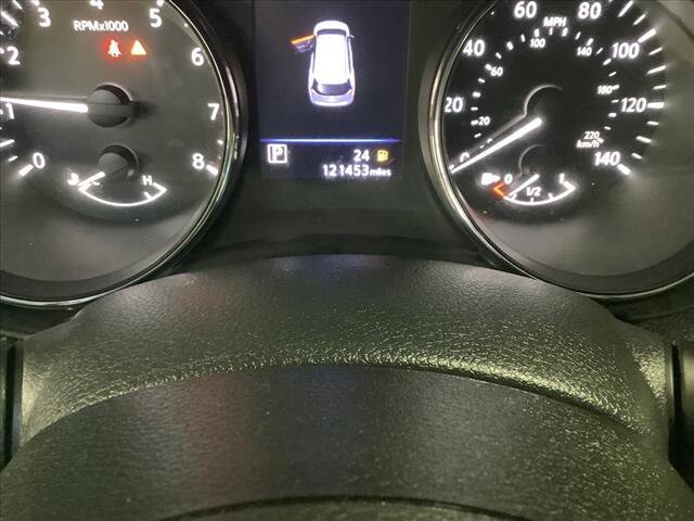 2018 Nissan Rogue in Chicago, IL 60659 - 2308049 14