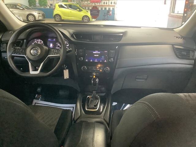 2018 Nissan Rogue in Chicago, IL 60659 - 2308049 20