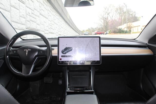 2018 Tesla Model 3 in Decatur, GA 30032 - 2308116 33