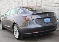 2018 Tesla Model 3 in Decatur, GA 30032 - 2308116 4